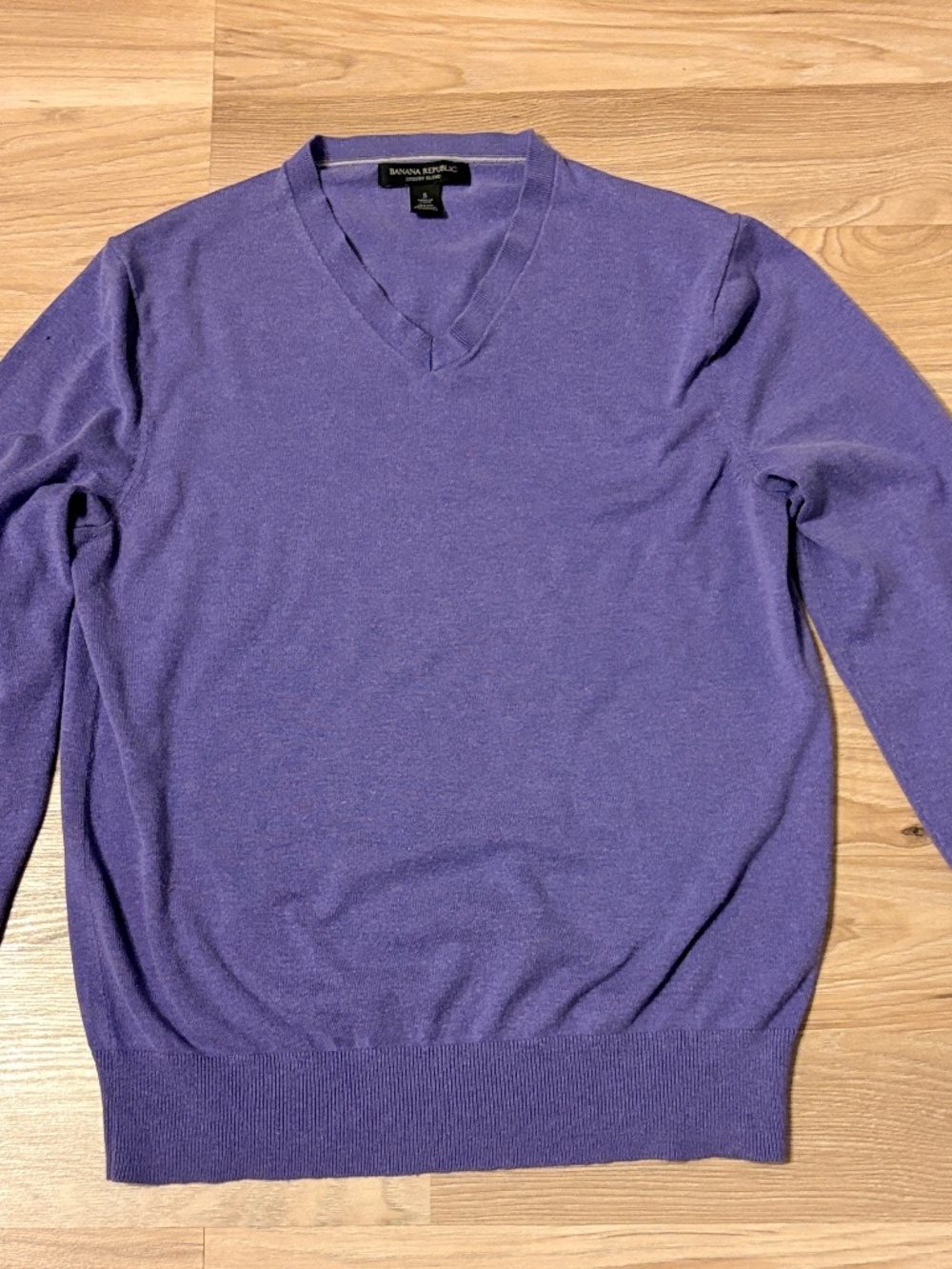 Banana Republic Luxury Blend V-neck Sweater.